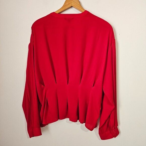 EUC LIKE NEW EXPRESS RED PEPLUM PLEATED LONGSLEEVES TOP SIZE LARGE - Picture 4 of 14